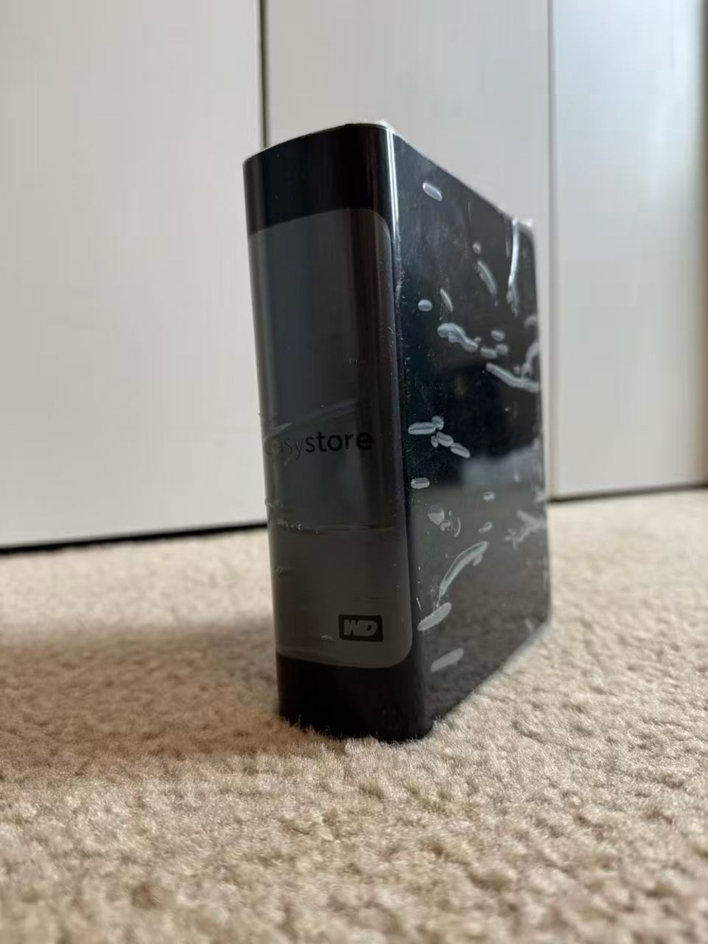 WD - easystore 8TB External USB 3.0 Hard Drive - Black